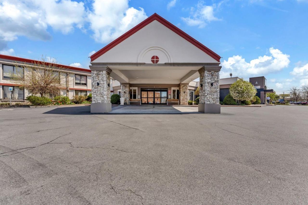 צ'יקטווואגה Buffalo Airport Hotel מראה חיצוני תמונה