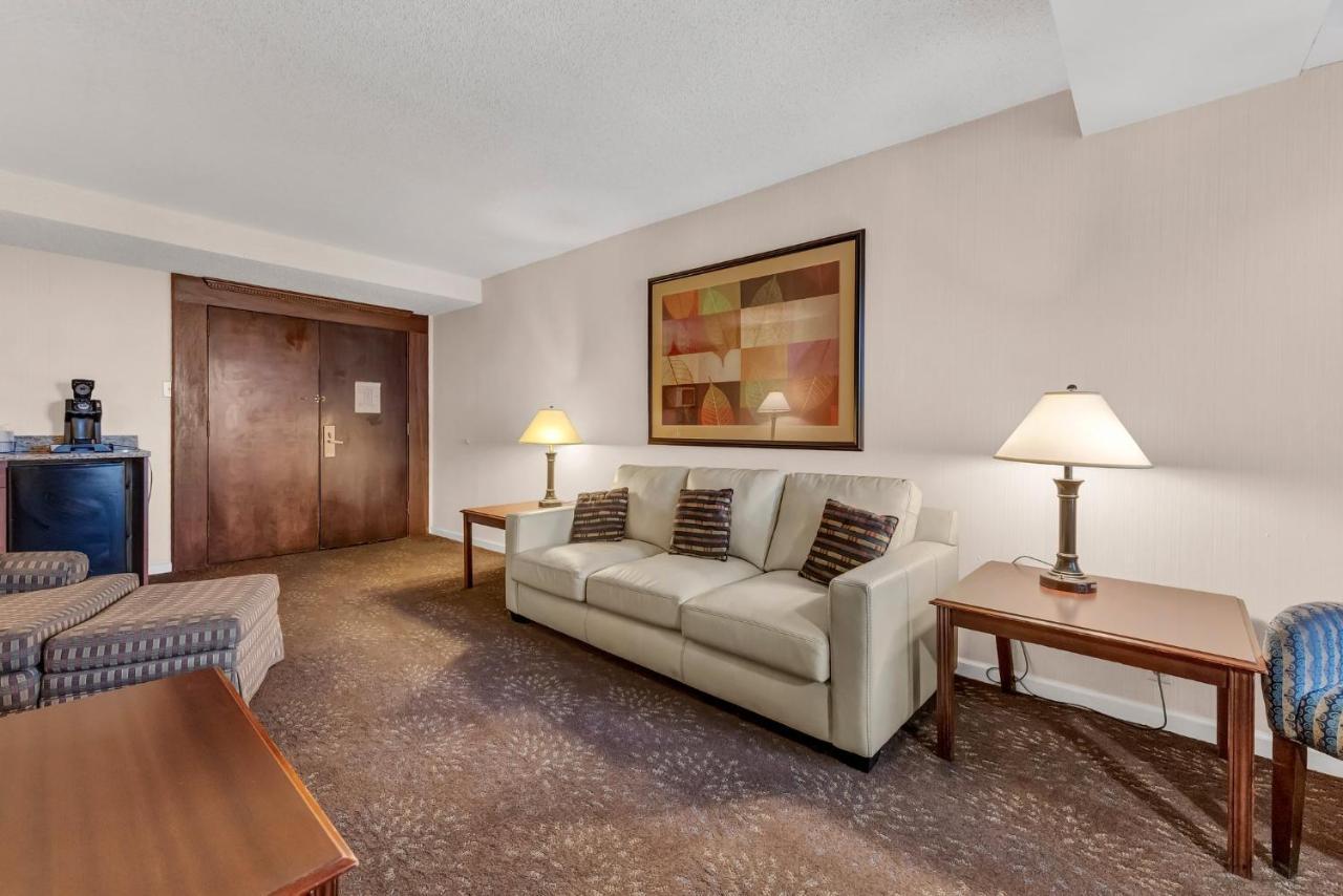 צ'יקטווואגה Buffalo Airport Hotel מראה חיצוני תמונה