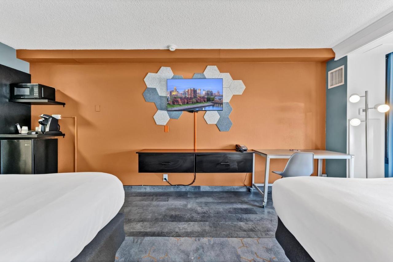 צ'יקטווואגה Buffalo Airport Hotel מראה חיצוני תמונה